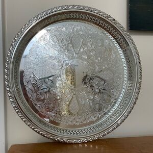 Vintage Oneida raised rim serving tray